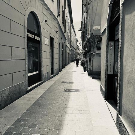 Sofia Lake Suite Como Eksteriør billede