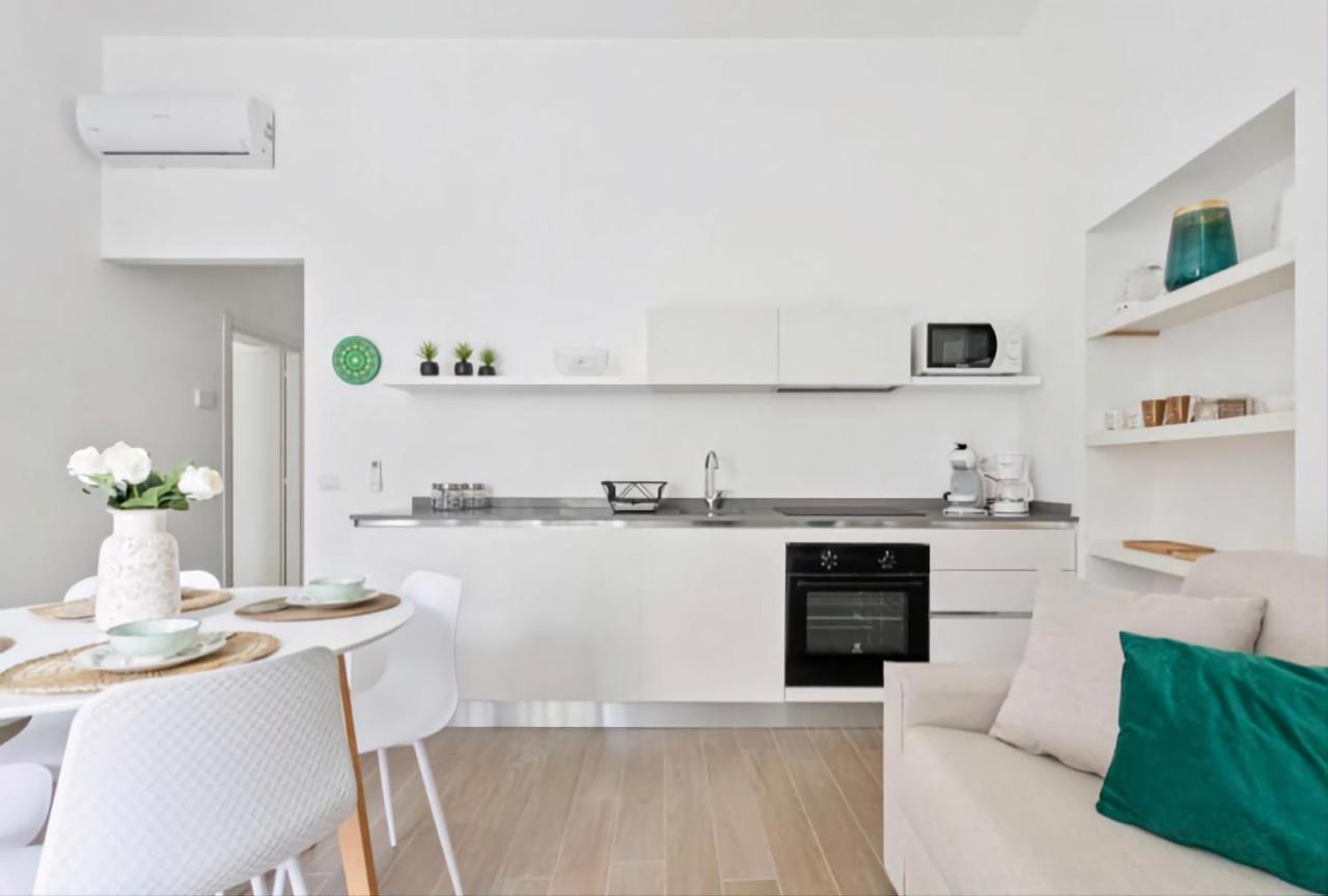 Sofia Lake Suite Como Eksteriør billede