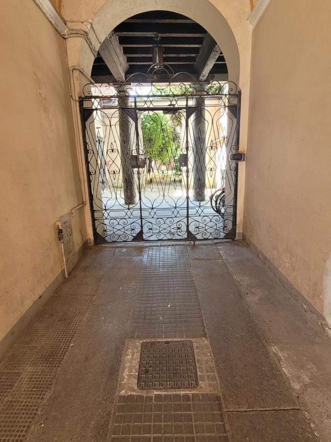 Sofia Lake Suite Como Eksteriør billede