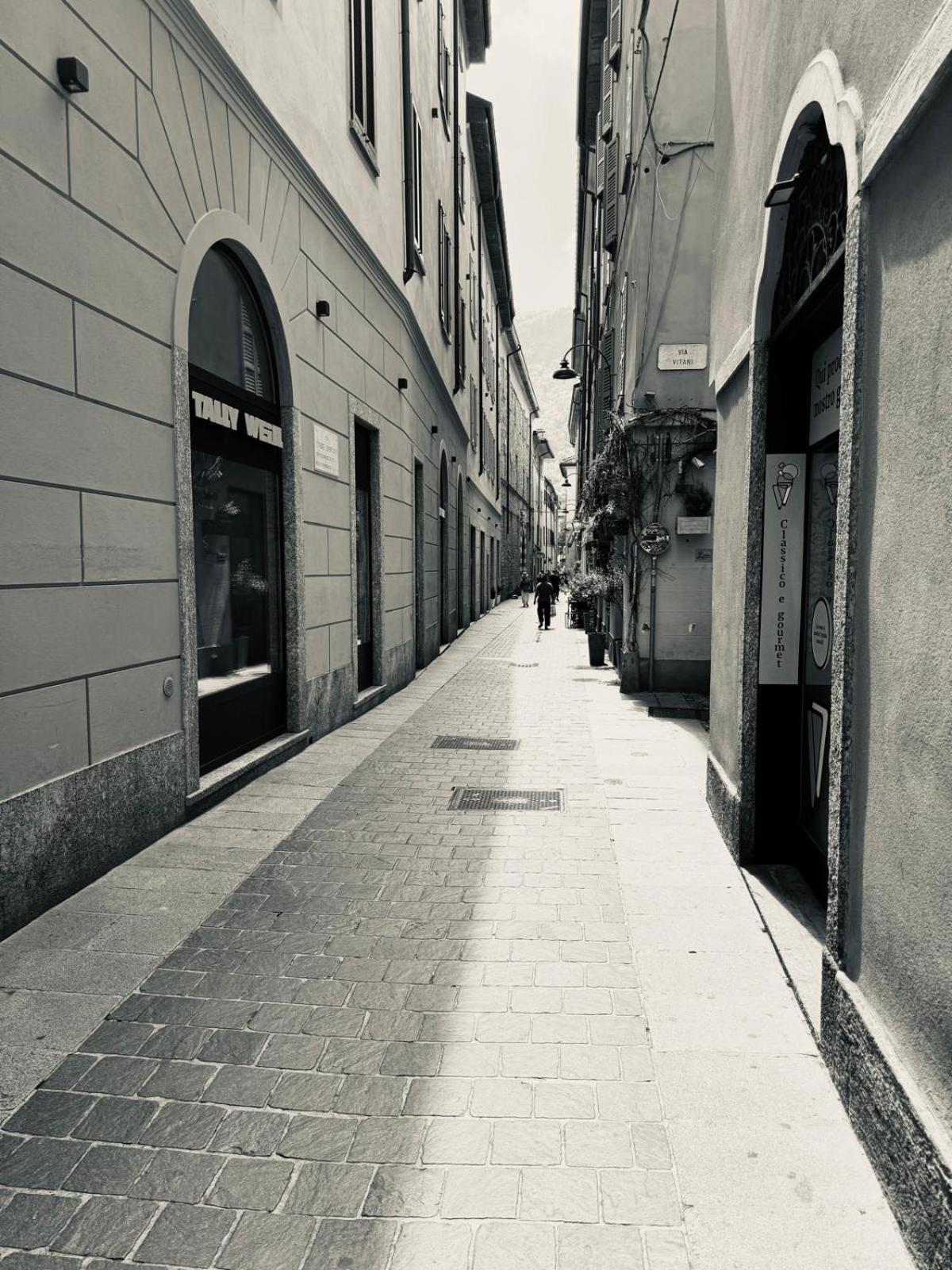Sofia Lake Suite Como Eksteriør billede